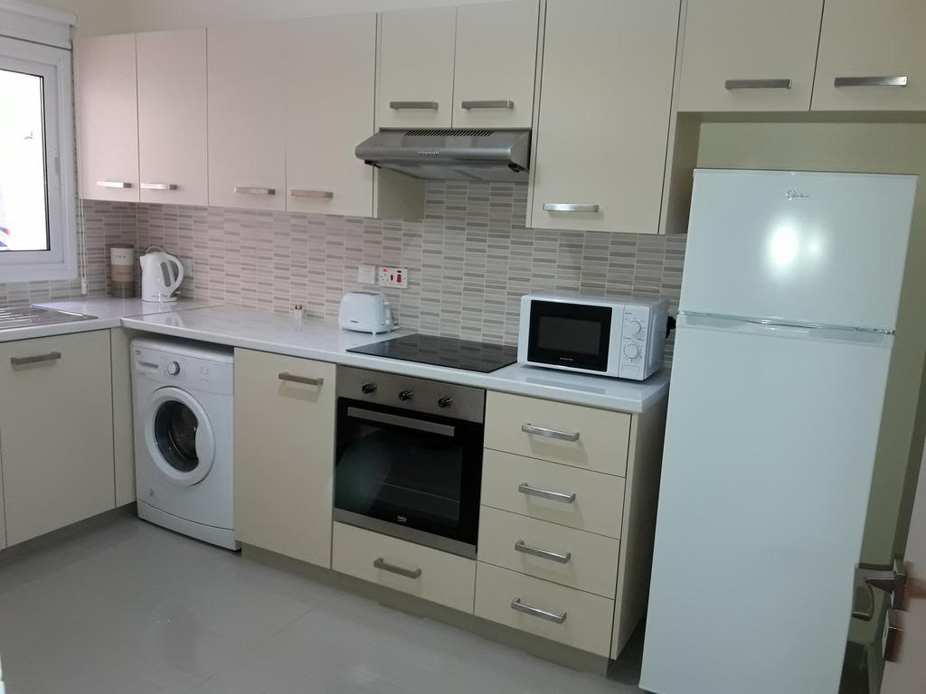 Appartement 32 Hill Court à Larnaca Extérieur photo